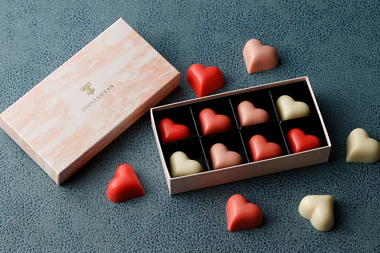 写真：東京會舘　 ショコラ・ハート 8 個入り