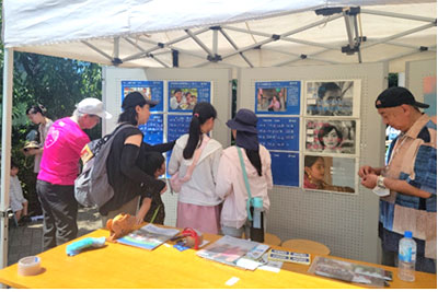 お待ちの間にプランの説明をしました