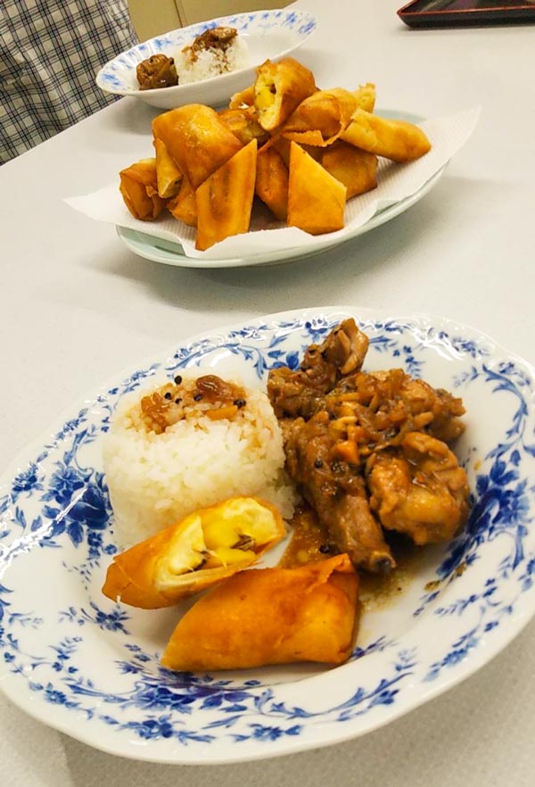 写真:美味しそうな2皿の完成