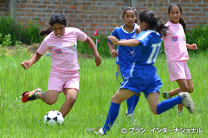 女の子のエンパワーメントをすすめるサッカープロジェクト（ホンジュラス）