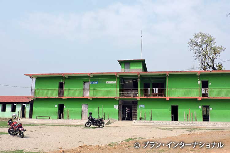 写真：2015年の大地震でヒビひとつ入らなかった改修済校舎